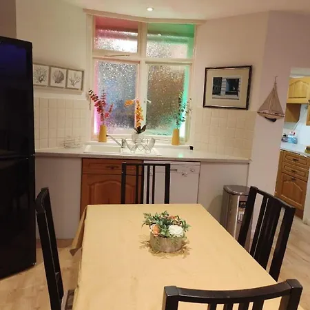 Πανσιόν The Thoresby Σκάρμπορο